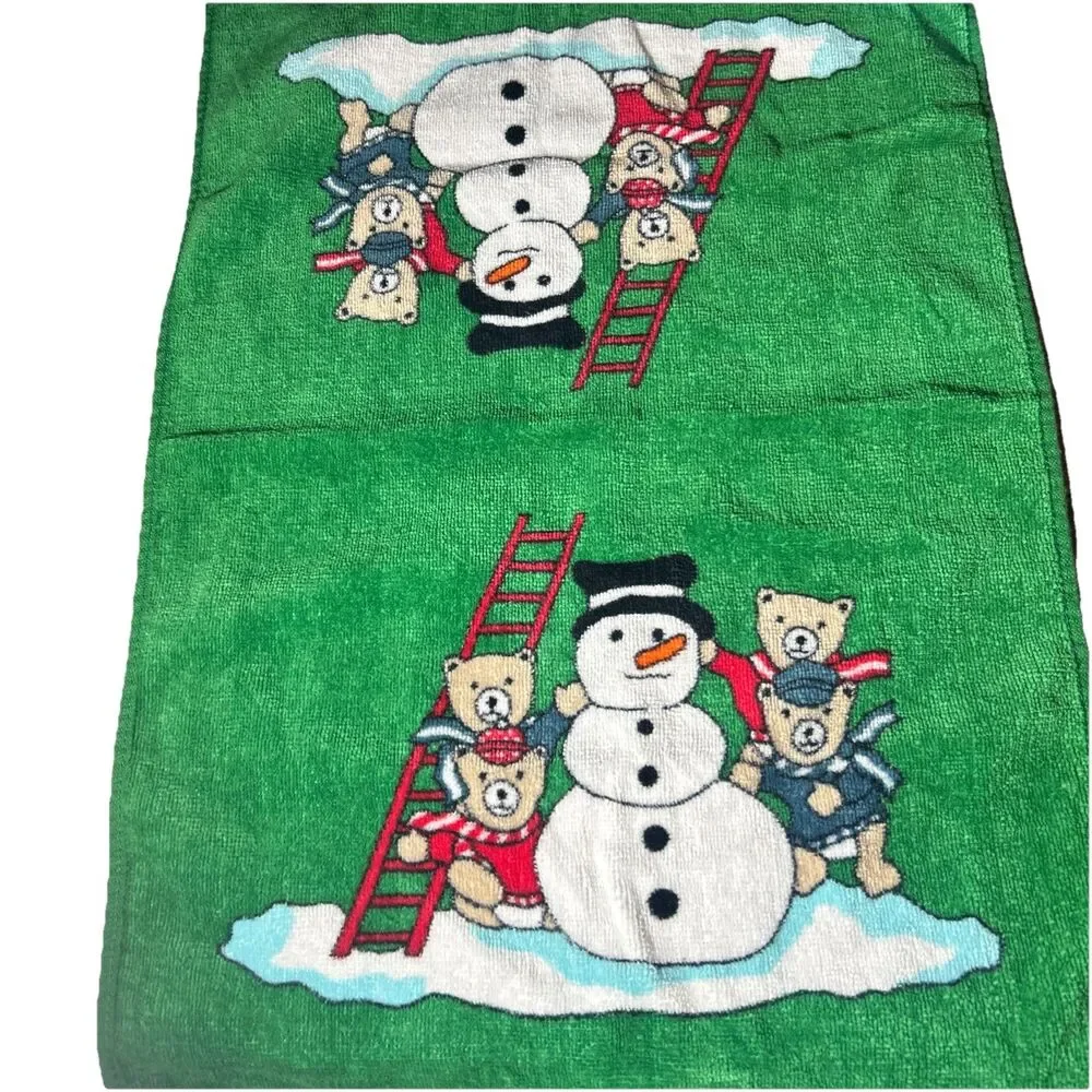 Hiltex Christmas holiday hand towels set of 2 Snowman Santa Gifts Bears Green